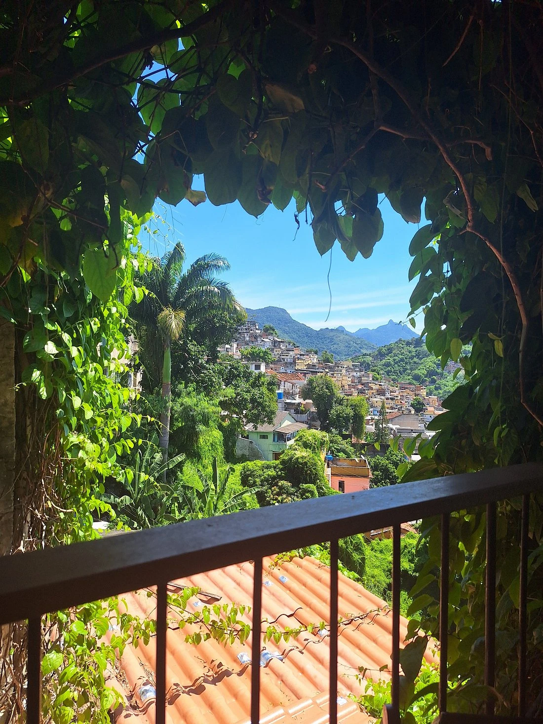 Retro Charm of Santa Teresa - Chef & Sunset - Image